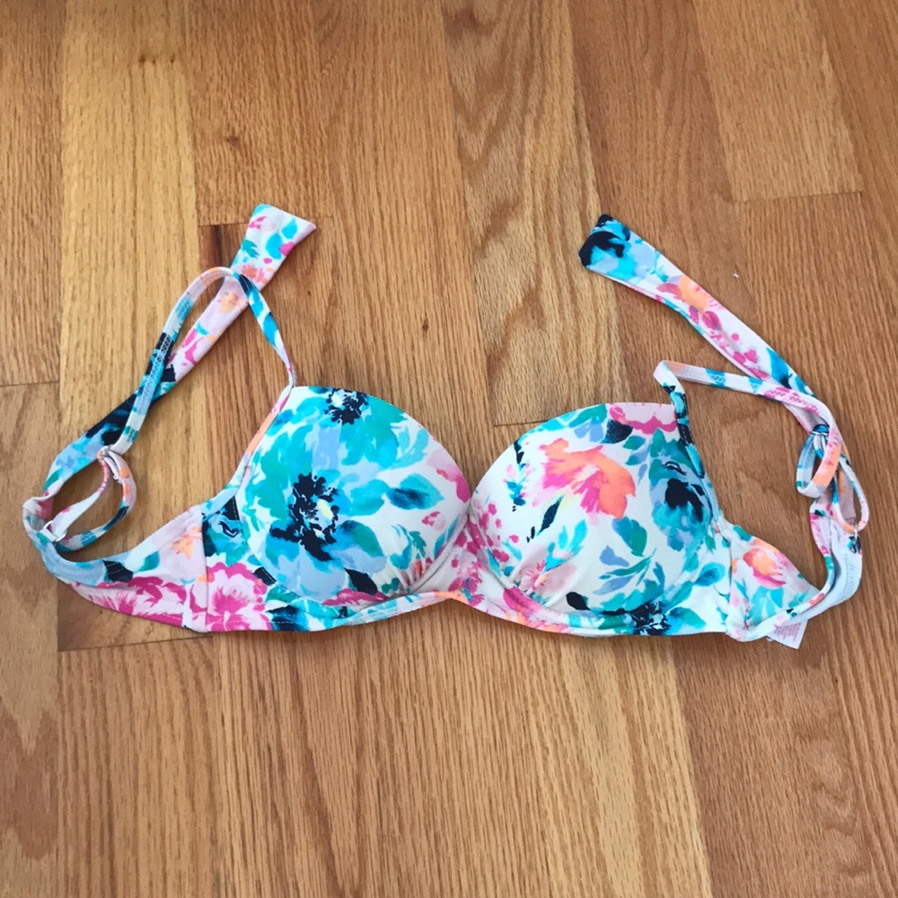 Floral Bikini Top